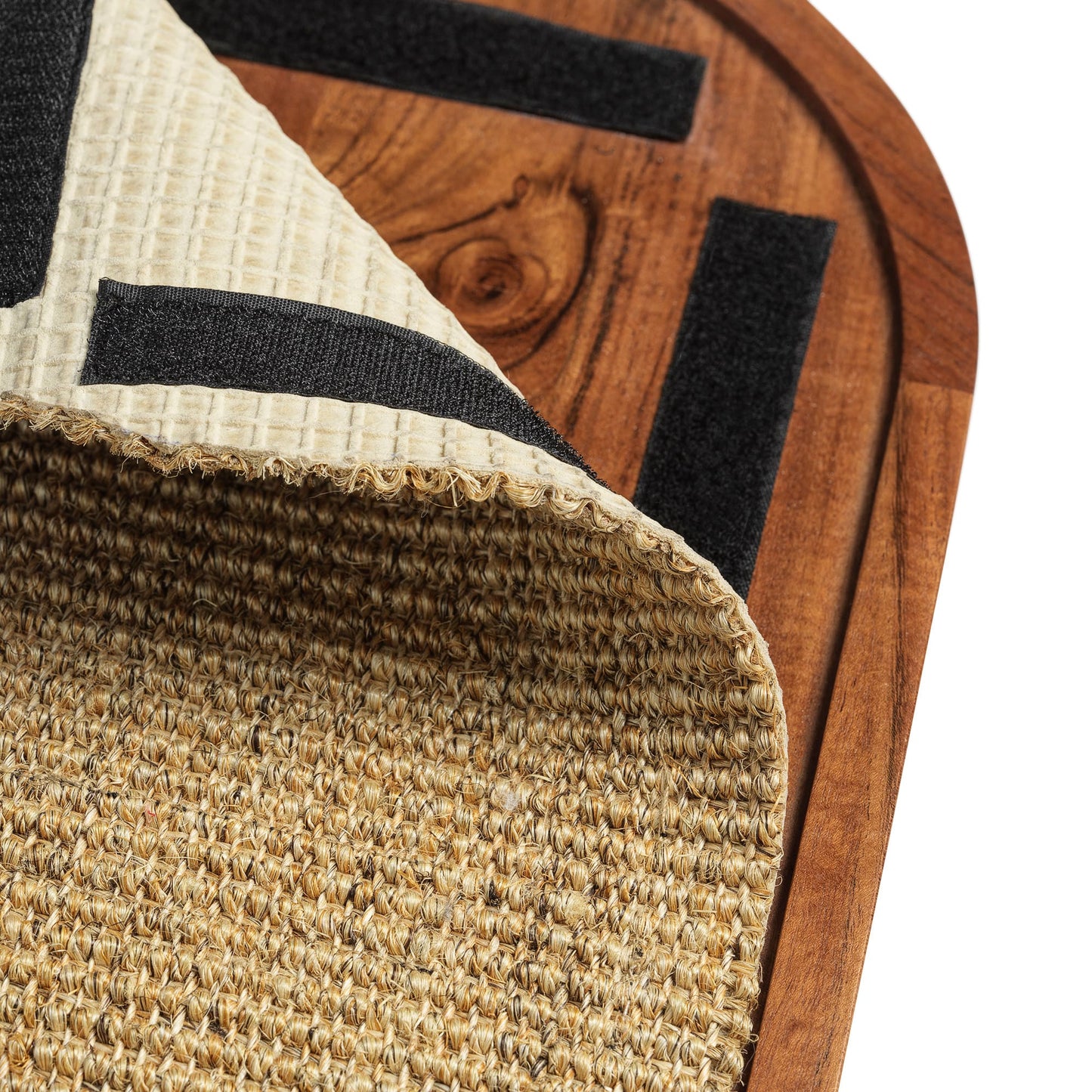 Image - Closeup of Line scratching board for cats in an oval shape