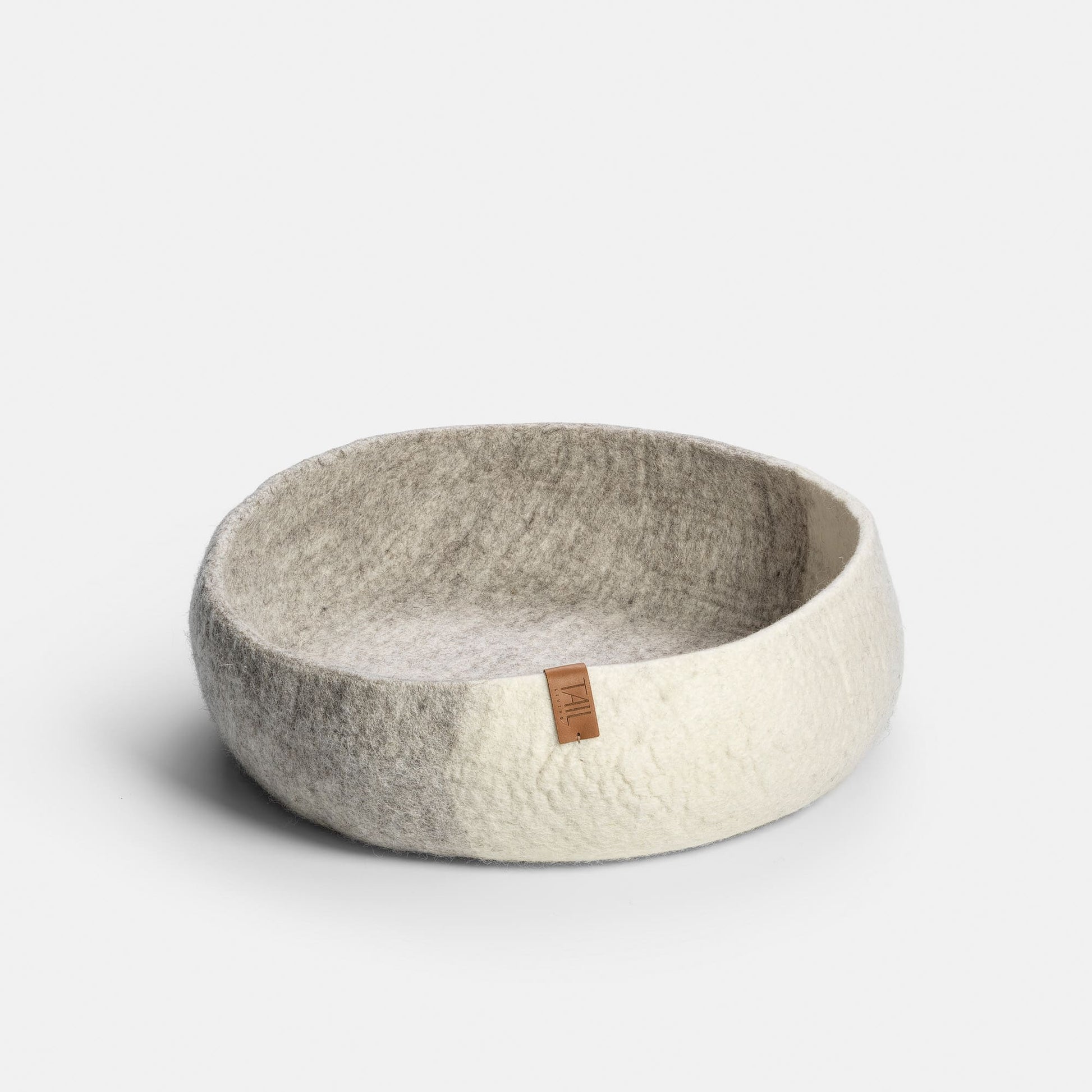 Image - Misty cat bed in greige from top