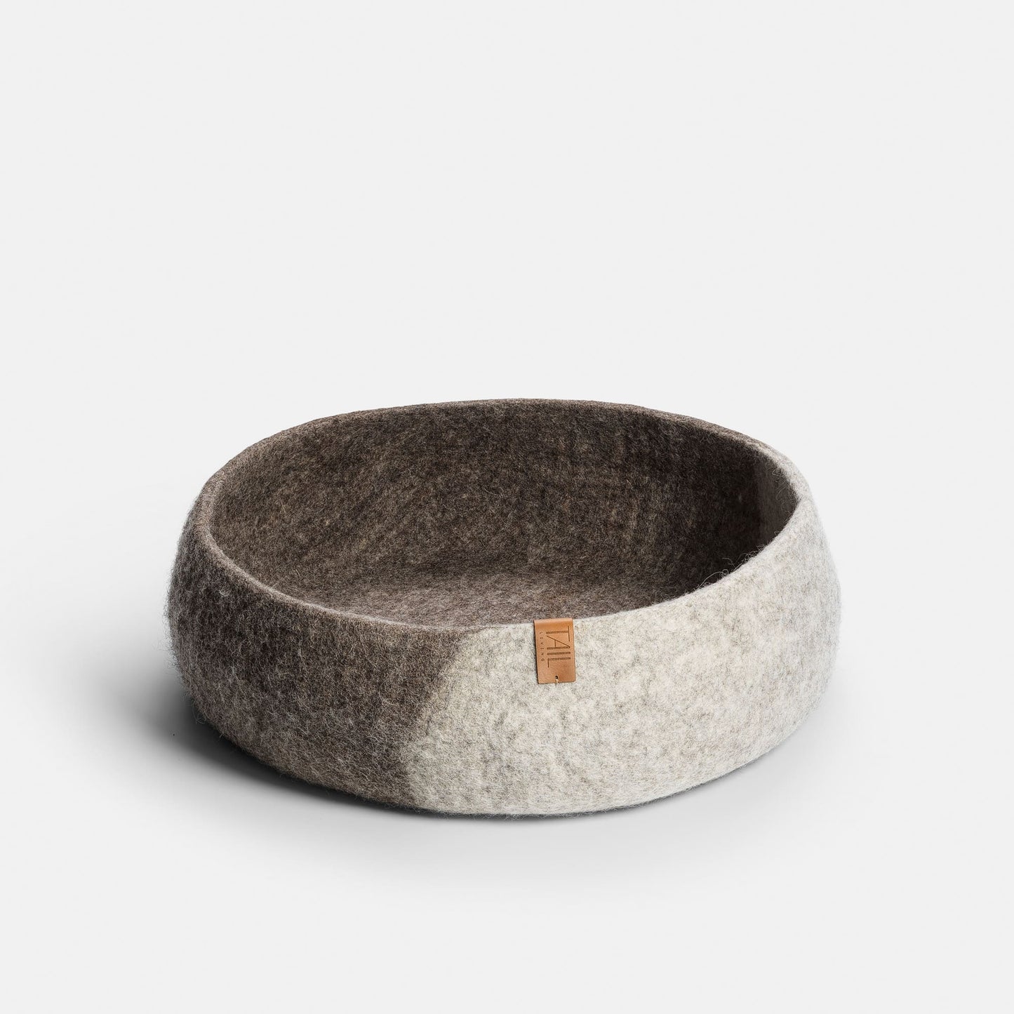 Image - Misty cat bed in taupe from top